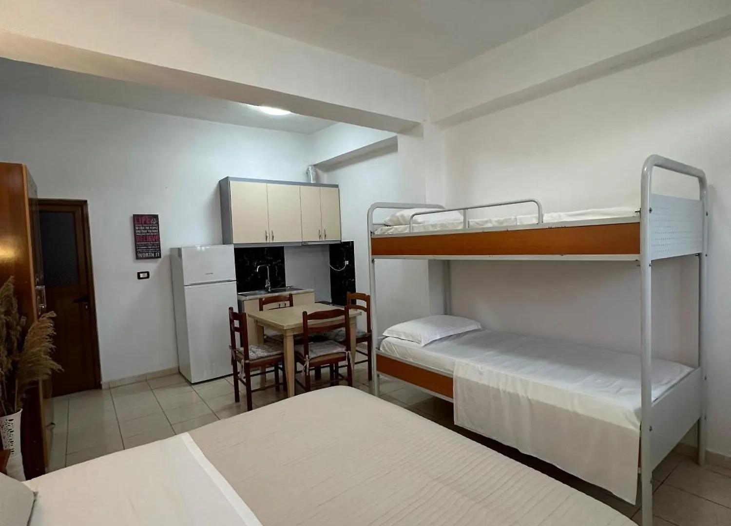 Feti Xhone Apartment Ksamil