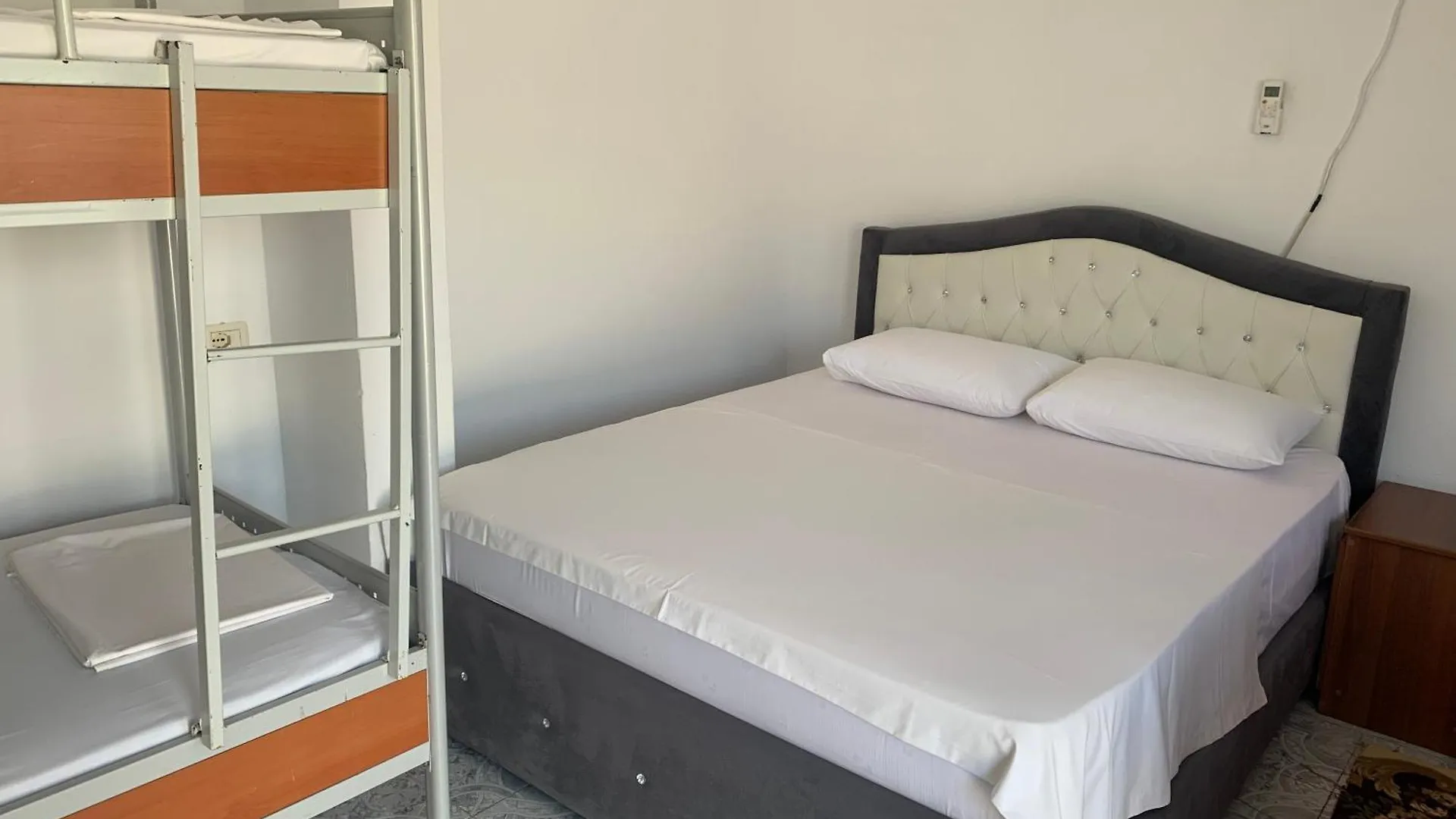 Feti Xhone Apartment Ksamil